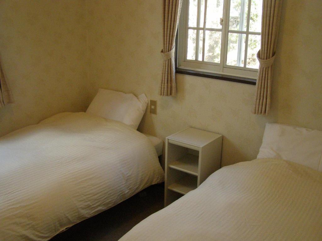 Sunny Side Hut Bed & Breakfast Hakuba Ruang foto
