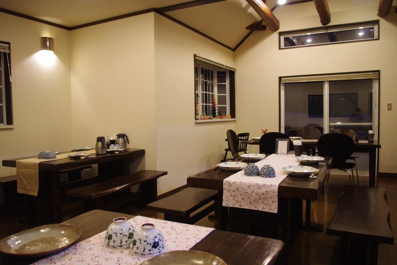 Sunny Side Hut Bed & Breakfast Hakuba Bagian luar foto